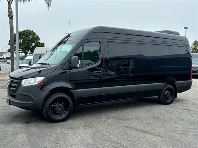 MERCEDEZ-BENZ SPRINTER 2500 15 PASSENGER Image 87